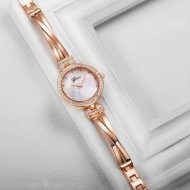 Women Stylish Four-Piece Bangle Analog Quartz Wrist Watch - Image 5